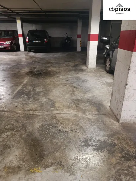 Parking - Palma de Mallorca (El Coll d´en Rabassa) , Built Surface 14m 2 . — photo 2