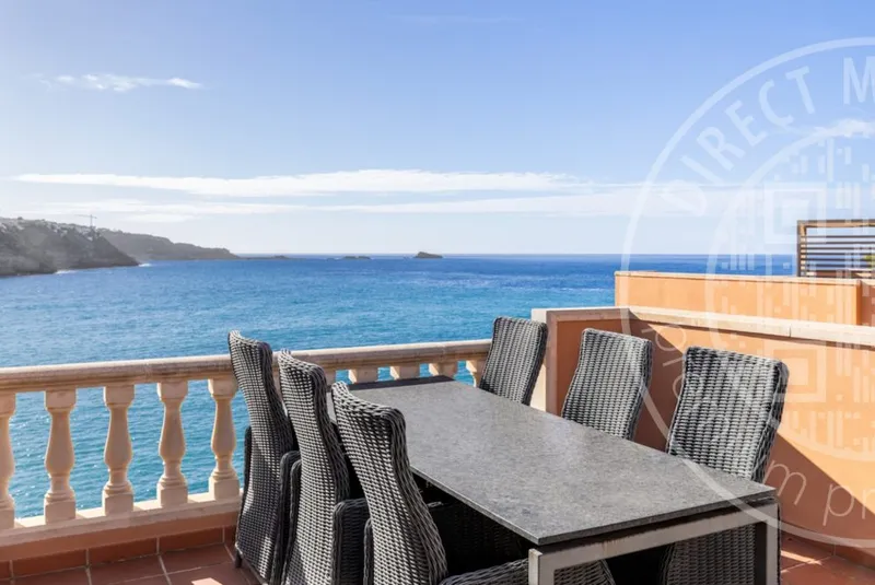 251103 – Frontline Living with XL Terraces — photo 12