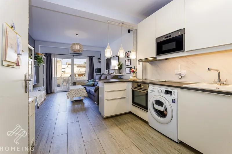 Reformed village house with great style, patio, 2 terraces, 3 bedrooms and attic — photo 3