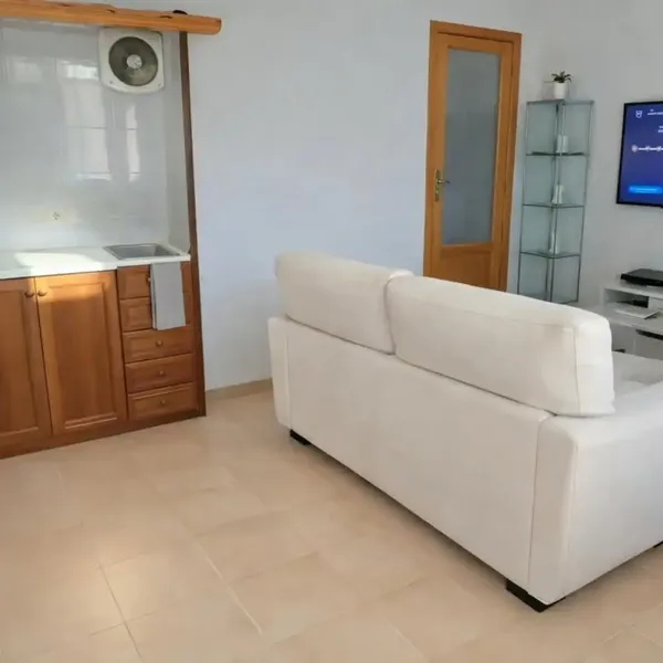 Oportunidad en S'illot: Piso a 150 metros de la playa. — photo 1