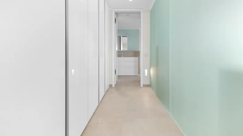 Fantastic new build apartment in Palma with sea and harbor views — photo 9
