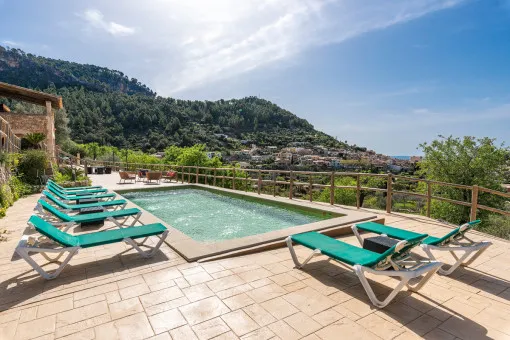 Bunyola, charming finca with views over the valley in Bunyola — photo 5