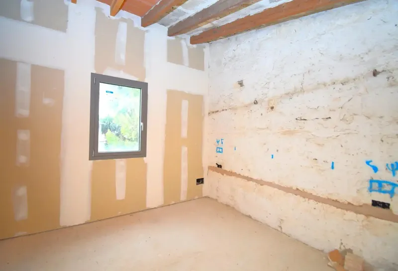 We present this fantastic home of 108.5 m2 built located on a quiet street in Muro, with easy access to the school area. — photo 7