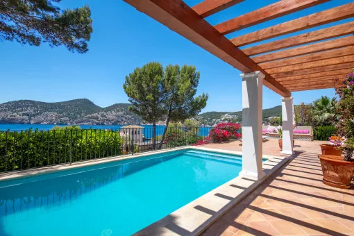 Camp de Mar, Mediterranean holiday property in Camp de Mar with stunning sea views for seasonal rental — photo 2