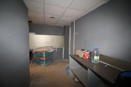 Business Premise - Palma de Mallorca (S'Arenal), Built Surface 75 m², 2 Toilets — photo 6