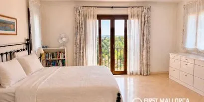 Real estate picture 0 Ref. No. 84033 — photo 4