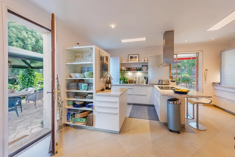 Ideal family home country property for sale in Cas Concos with covered terrace and landscaped gardens — photo 9