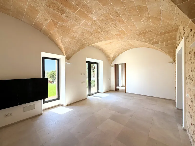 Property No. 1771 - Details — photo 2