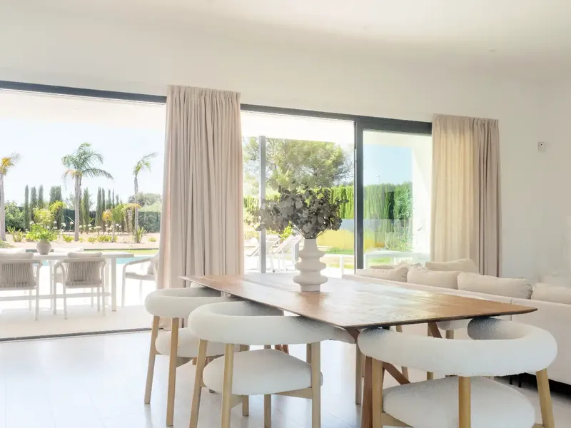 Located in the exclusive residential area of Sa Planera, this exceptional contemporary villa, built in 2021, offers a unique combination — photo 5