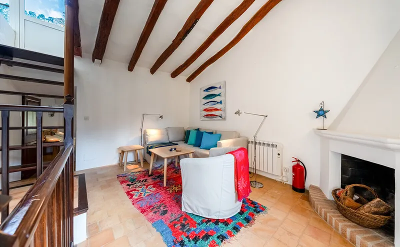 Characterful house with pool and holiday rental li ... — photo 8