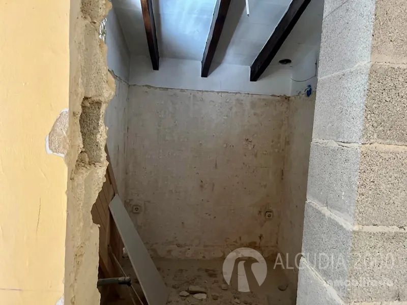 Town House — photo 2
