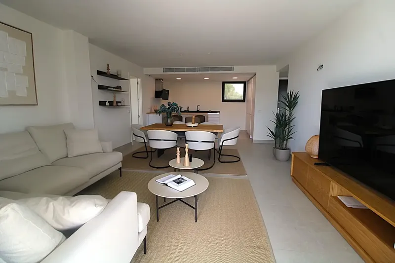 Exclusive development of 69 apartments in 9 buildings with garden, communal pool and gym — photo 6