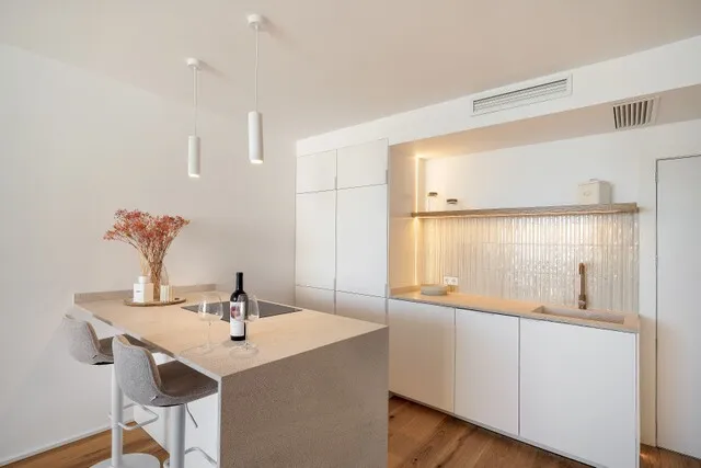 Exclusive harbourfront apartment for sale in Palma, Mallorca — photo 6