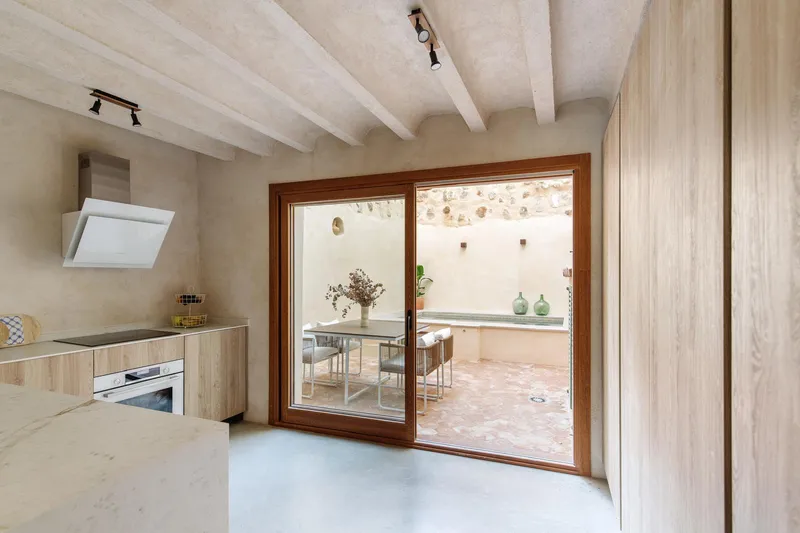 Reformed townhouse with pool in Alaró — photo 4