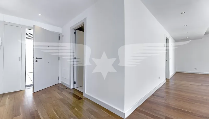 Penthouse as good as new at the golf course — photo 8