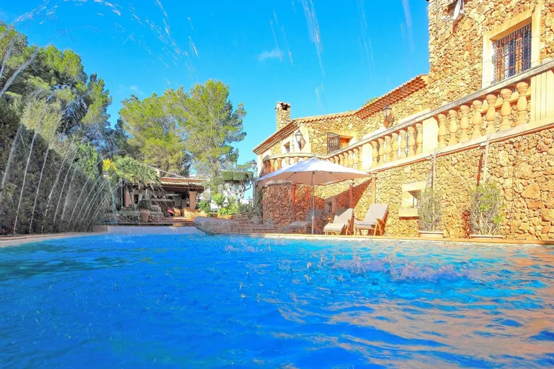 Single family house - Son Servera (Costa de los Pinos), built surface 466 m², plot surface 1329 m², 5... — photo 5