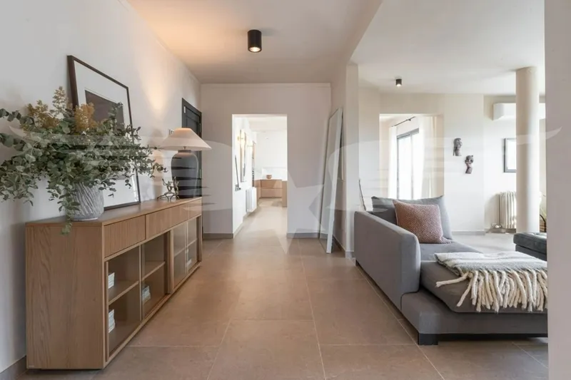 Bonanova I: Renovated Duplex with a Large Terrace — photo 2