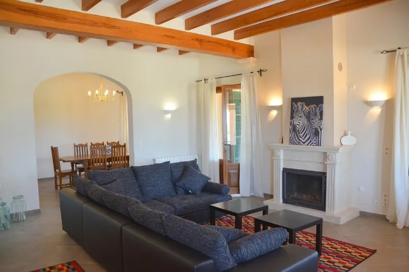 Luxury country home with sea view in Portocolom — photo 7