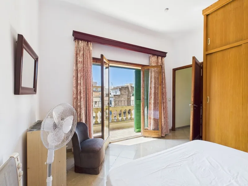 Two-Bedroom Apartment with Character in the City Centre - Temporary Contract — photo 8