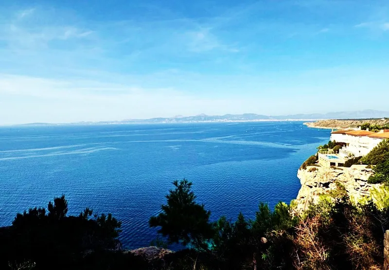 Impressive Newly Built Villa with Sea Views in Llucmajor — photo 11