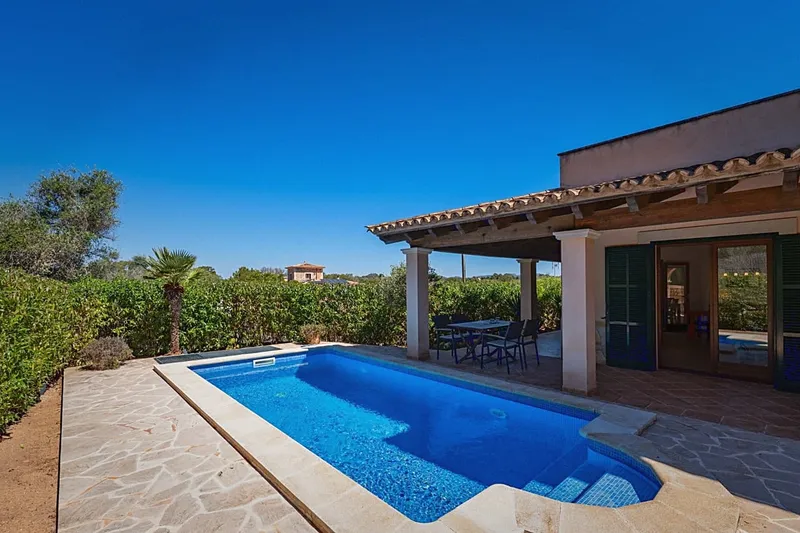 Chalet with pool and ETV in Cala Llombards - short walk to the sea — photo 3