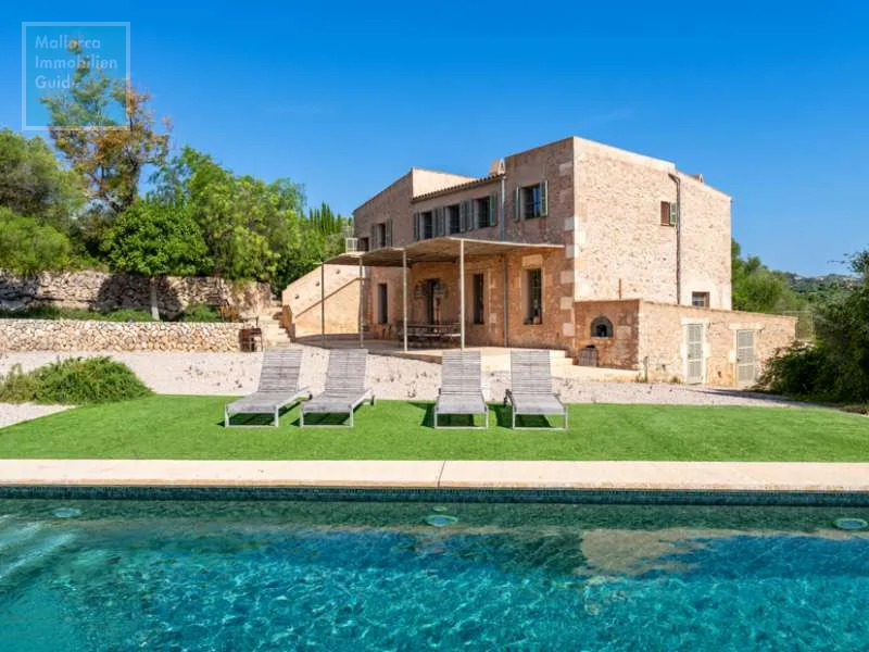 Finca with distant sea views in Espinagar — photo 1