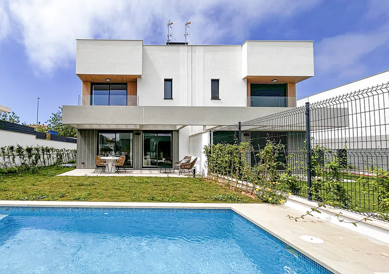 New modern villa in a prestigious area in Puig de Ros Mas — photo 6