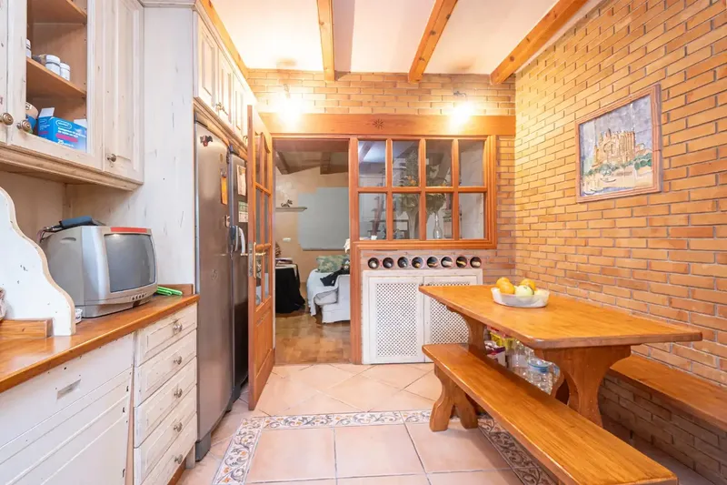 4-bedroom village house with terrace and water well in Felanitx — photo 7