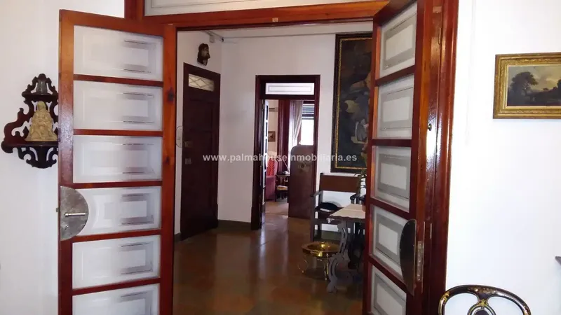 Manor Palace for Sale! Palma House Inmobiliaria Sells Spectacular Manor House in Plaza España - San Miguel Area — photo 2