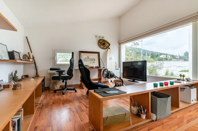 Charming Modern Villa with Pool and Mountain Views in Sa Font Seca — photo 12