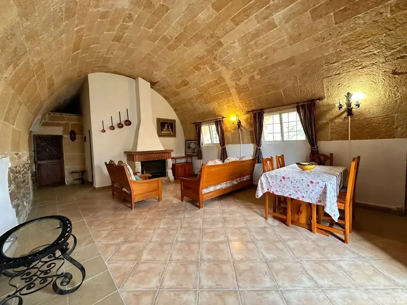 Exclusive mill house! This exclusive property has a plot of 5096m2 and a house of 239m2 built in the over 500-year-old mill — photo 2