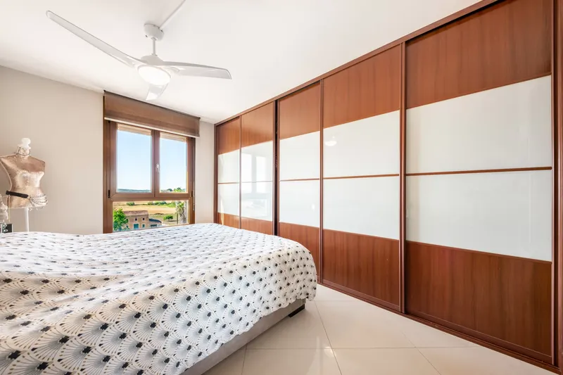 Penthouse in Manacor with terraces and communal pool — photo 11