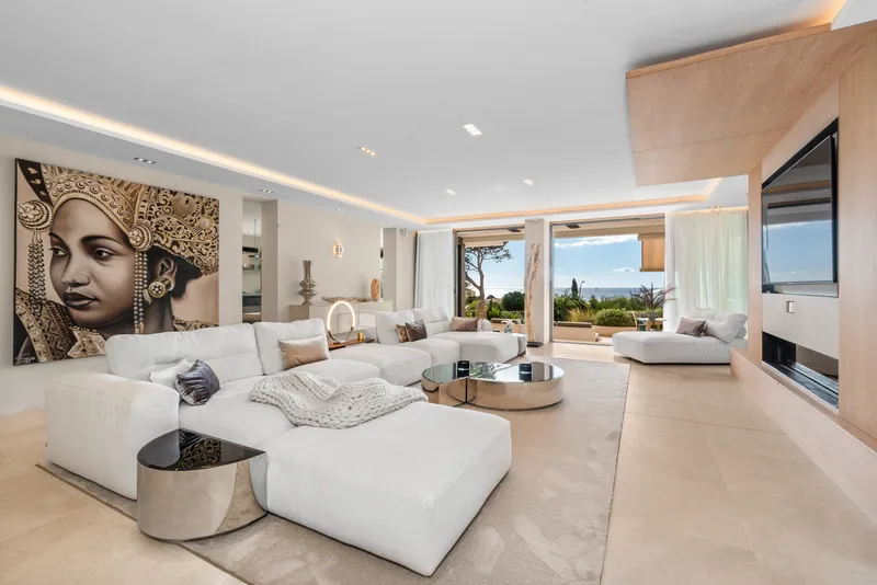 High-quality villa for sale in Santa Ponsa with spectacular sea views — photo 2