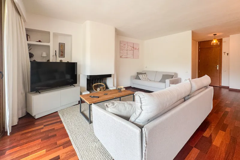 Exclusive apartment in Costa de los Pinos – golf course, partial sea views and Mediterranean living ambience — photo 5
