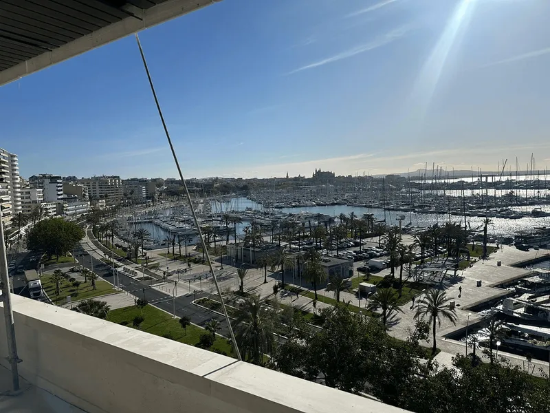 Seasonal rental: Newly renovated flat with terrace and parking in Palma — photo 8
