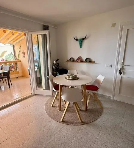 Apartment with a pool and ocean view — photo 6