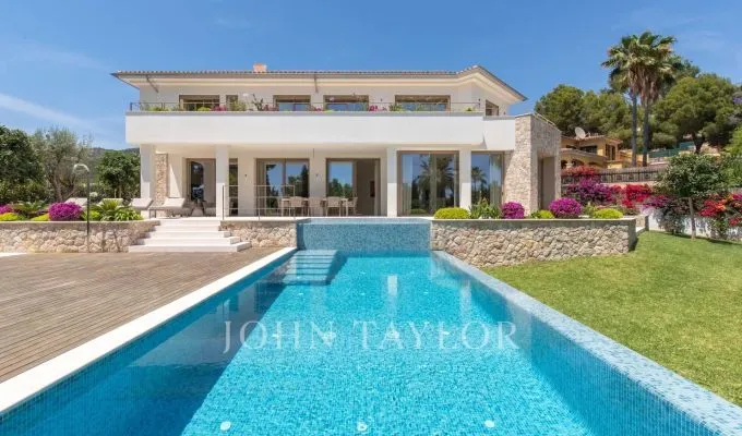 Sale Villa Bendinat — photo 1