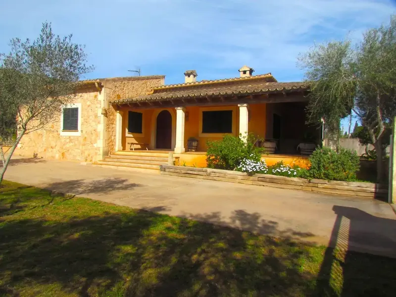 Spectacular rustic finca with garden, pool, barbecue and parking in Santa Eugenia for long-term and temporary rental. — photo 6