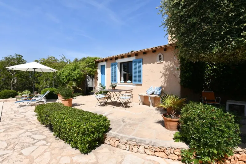 Country house with guest house in an idyllic location in Alqueria Blanca, Santanyi — photo 4