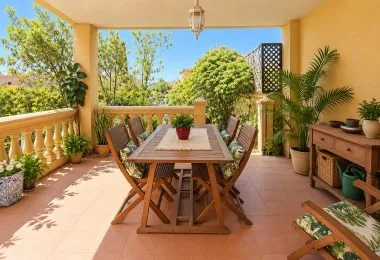 PLANTA BAJA CON JARDÍN PRIVADO, TERRAZAS Y PARKING — photo 1