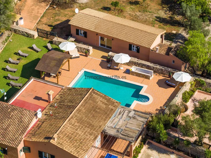 Country house with tourist licence in Algaida — photo 10
