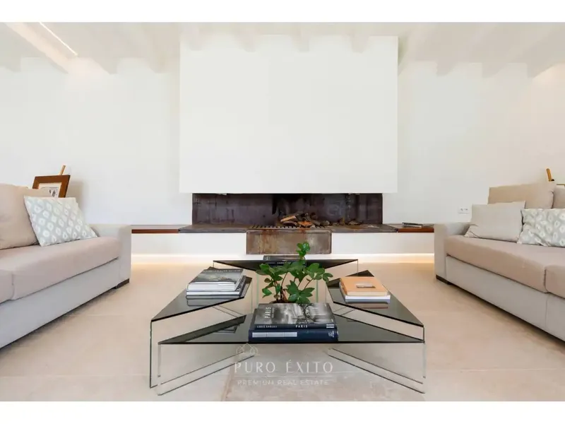 Located in the heart of the Sierra de Tramuntana, a UNESCO World Heritage Site, this property offers an exceptional combination — photo 9