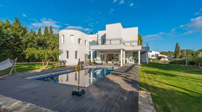 Beautiful, spacious villa in Sol de Mallorca — photo 3