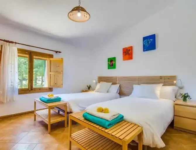 Spectacular property for sale, located in a dreamlike and isolated enclave on a plot of almost 20 hectares between Manacor and Petra. — photo 6