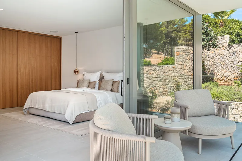 New-build villa in modern design with wellness floor — photo 12