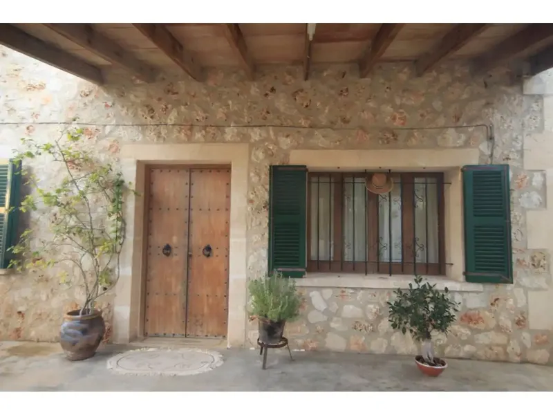 Country house with land — photo 5