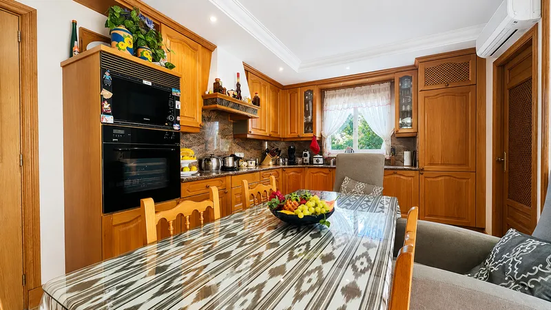 Traditional villa with guest apartment in Santa Ponsa Mas — photo 11