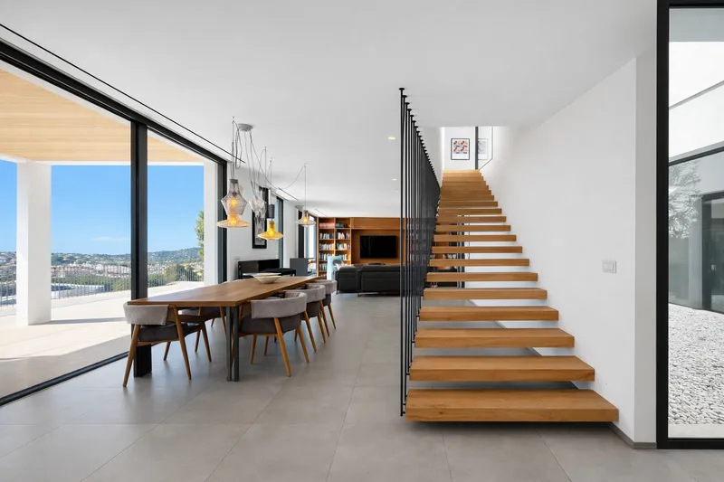 Modern villa with panoramic sea views and guest house in Santa Ponsa Mas — photo 1