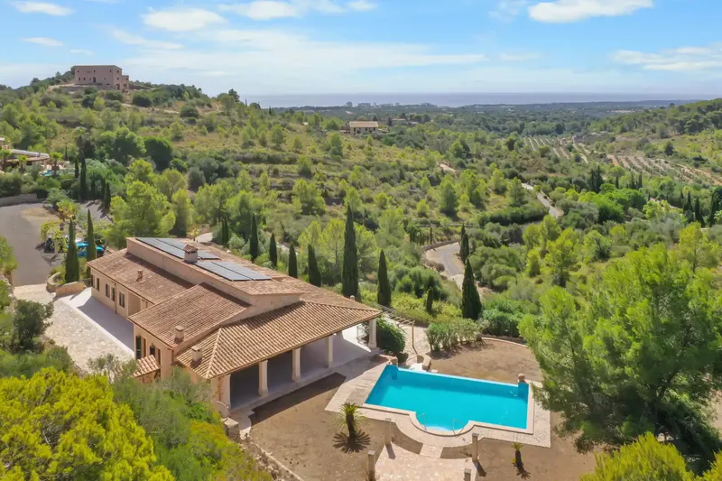 Natural stone finca with sea views in the hills of Son Macià — photo 2