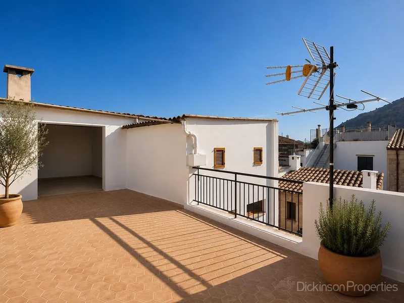Village/town house for sale in Pollença, Mallorca, Baleares, Spain — photo 3